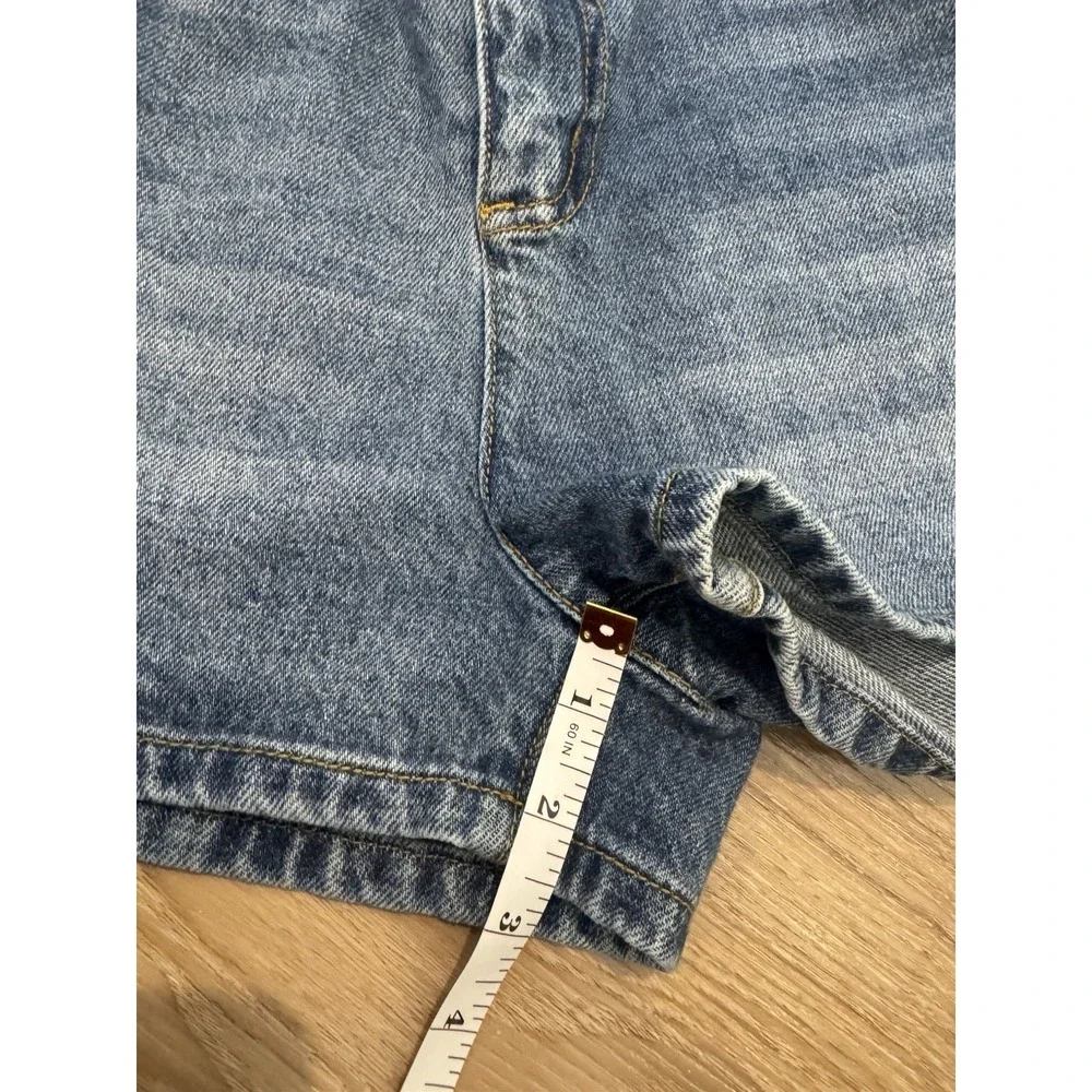 BDG Urban Outfitters High Rise Pull-On Mom Shorts Denim XL Boho Casual - Picture 5 of 5